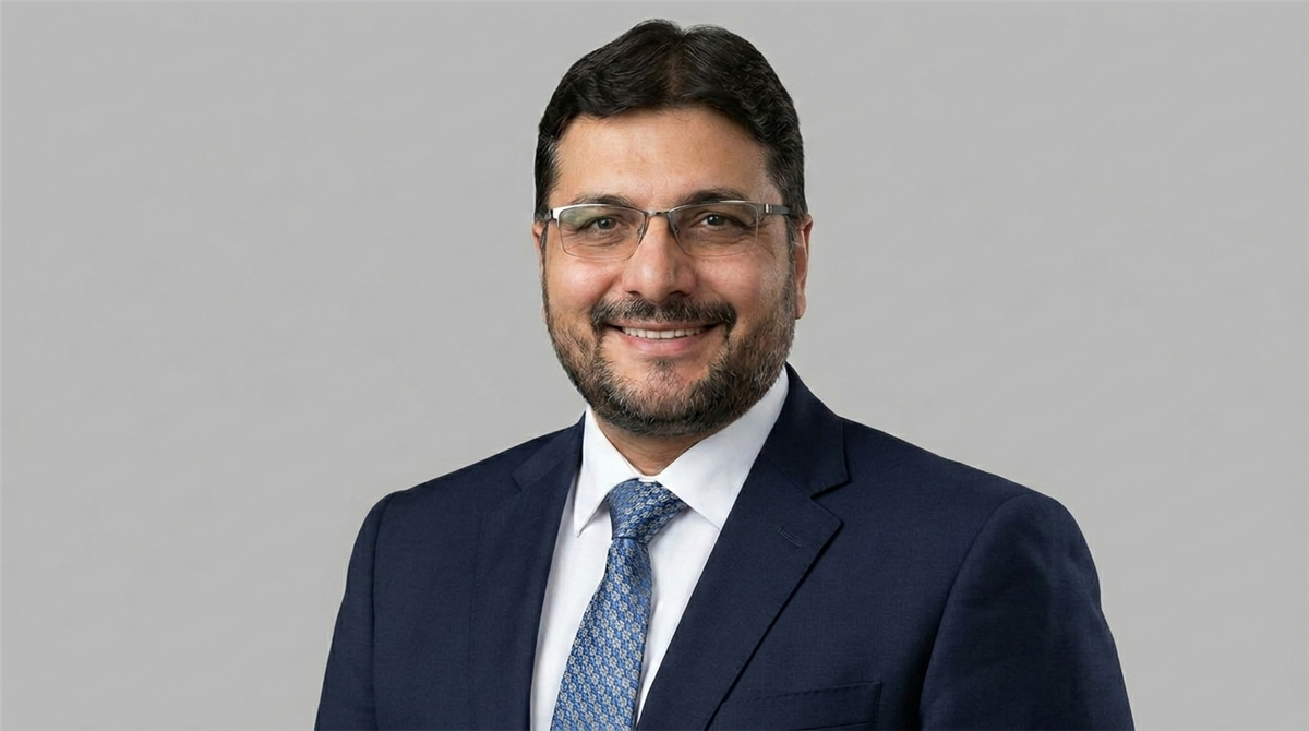 Dr. Omer Sultan